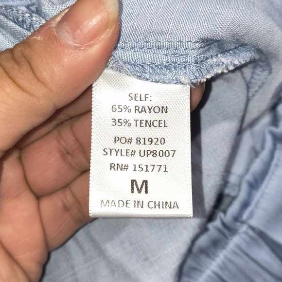 NWOT Le Lis Sky Blue Women's Cargo Shorts - Picture 4 of 5